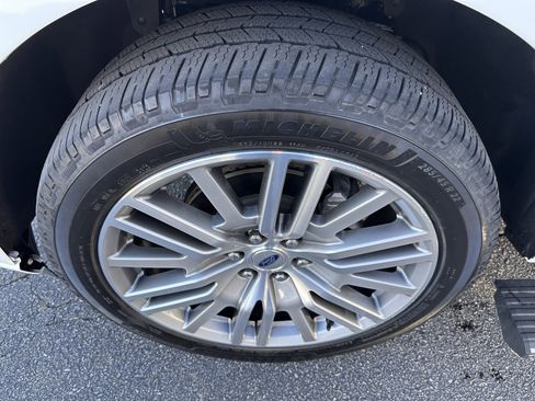 Used 2022 Ford Expedition Max Platinum image 30