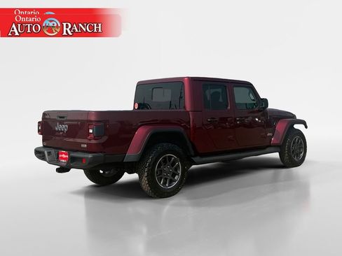Used 2021 Jeep Gladiator Overland AWD/4WD image 5