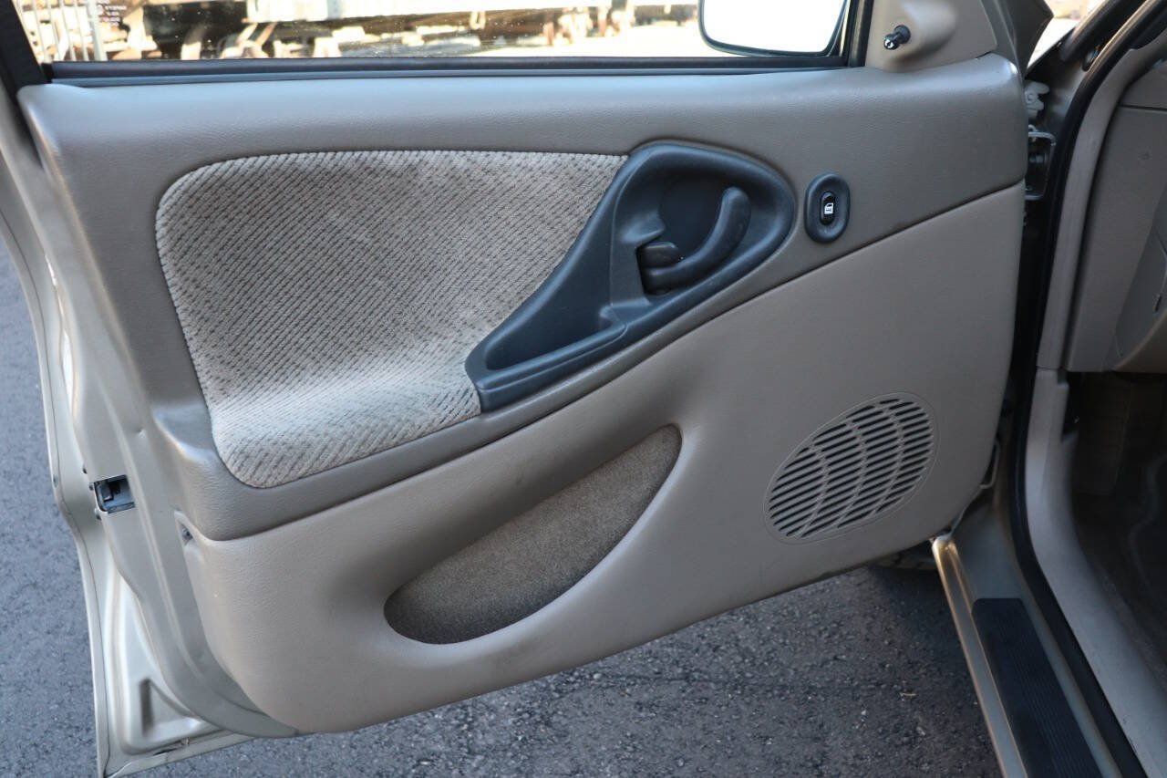 Used 1997 Chevrolet Cavalier LS w/ Preferred Equipment Group 2 FWD image 15