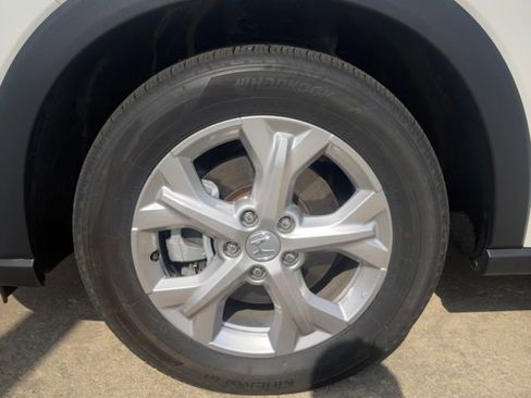 Certified 2025 Honda HR-V LX image 9