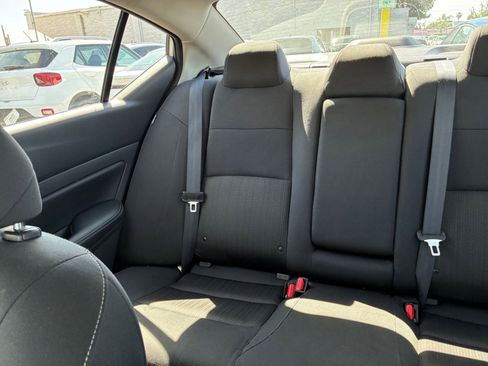 Used 2025 Nissan Altima 2.5 SV image 39