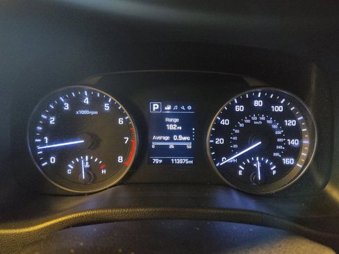 Used 2018 Hyundai Elantra Value Edition FWD image 23
