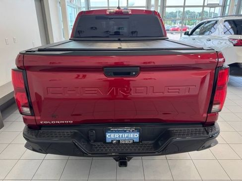 Used 2024 Chevrolet Colorado Z71 w/ Z71 Convenience Package 2 AWD/4WD image 50