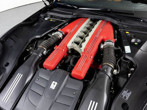 Certified 2015 Ferrari F12 Berlinetta image 63