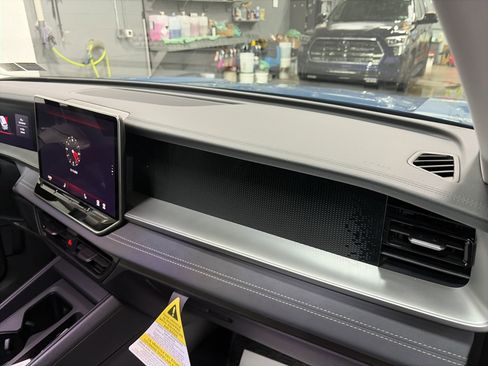 New 2026 Volkswagen Tiguan SE image 34