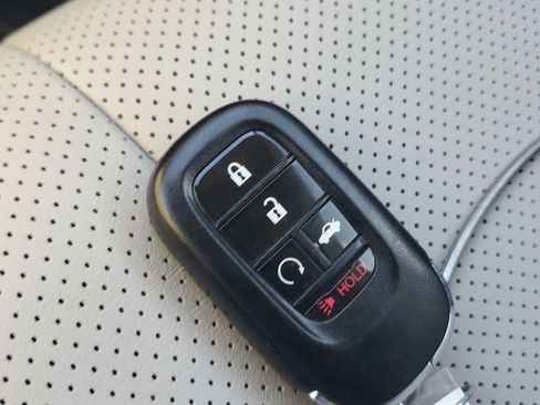 Used 2024 Honda Accord EX-L image 39