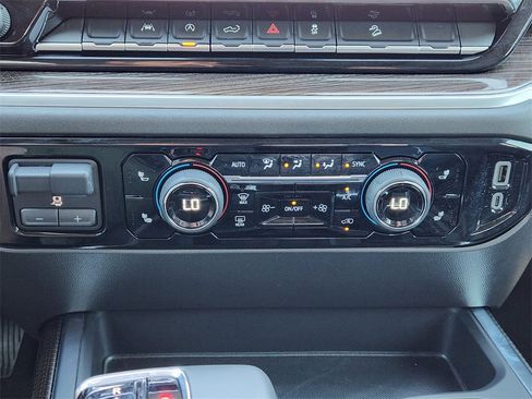 Certified 2025 Chevrolet Silverado 1500 LT Trail Boss w/ Convenience Package II image 20