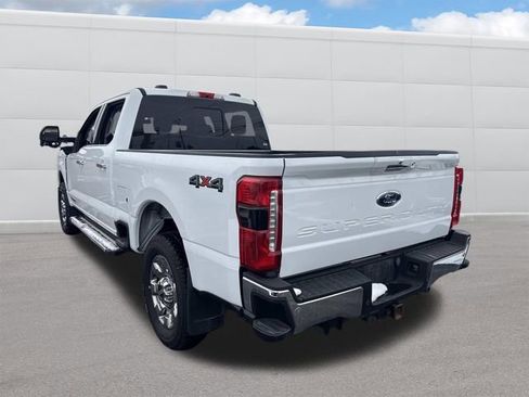 Certified 2023 Ford F250 Lariat w/ Chrome Package image 3