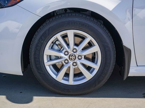 New 2026 Toyota Camry LE FWD image 5