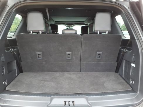 Used 2022 Ford Expedition Platinum AWD/4WD image 7