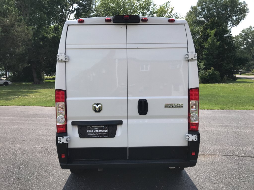 Used 2023 RAM ProMaster 2500 FWD image 5