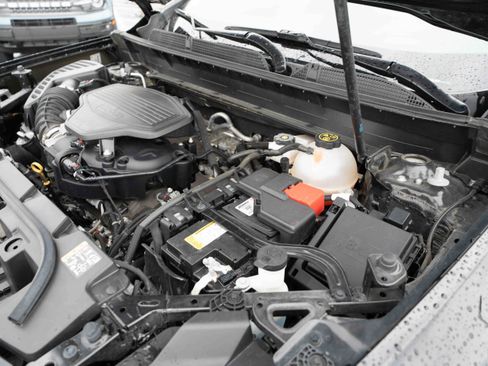 Used 2023 GMC Acadia Denali w/ Denali Ultimate Package AWD/4WD image 34