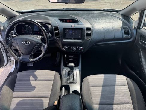 Used 2014 Kia Forte EX FWD image 19