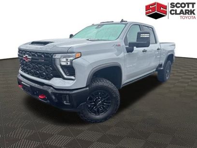 Used 2025 Chevrolet Silverado 2500 ZR2 w/ Technology Package