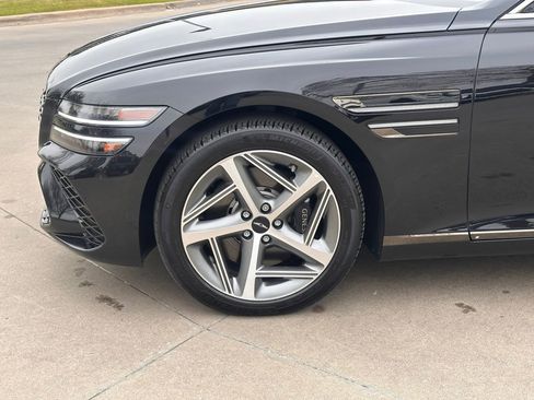 Used 2025 Genesis G80 3.5T Sport image 9
