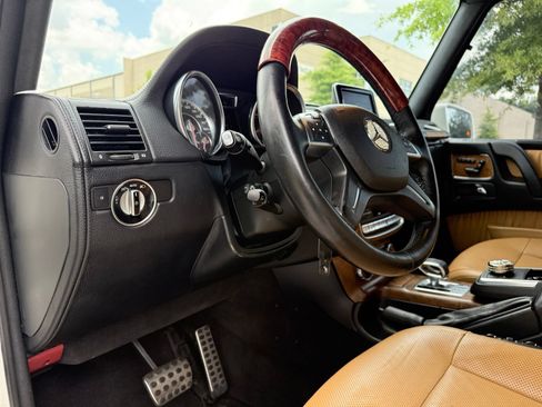 Used 2015 Mercedes-Benz G 63 AMG 4MATIC image 22
