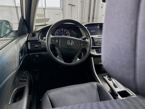 Used 2014 Honda Accord Sport image 18