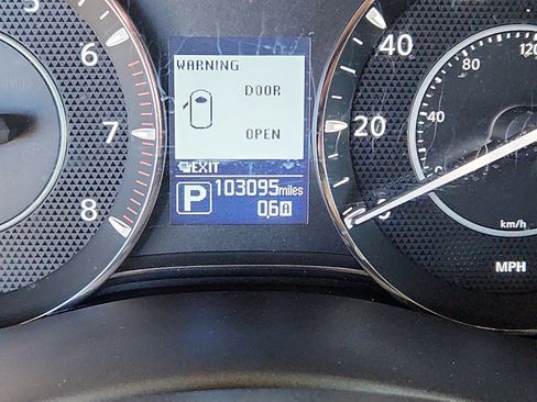 Used 2020 Nissan Armada SL w/ Premium Package image 11