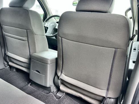 Used 2020 Nissan Frontier SV w/ Midnight Edition Floor Mats RWD image 13