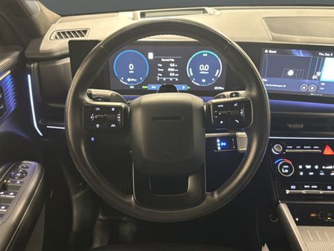 Used 2024 Hyundai Santa Fe Calligraphy AWD/4WD image 16