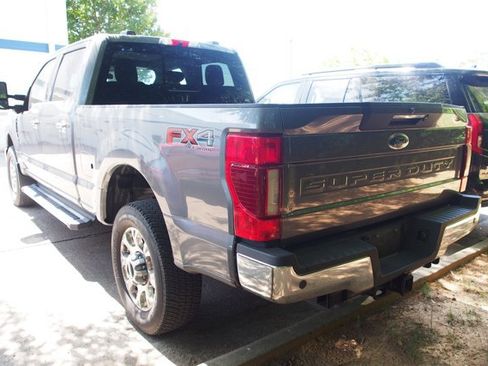 Certified 2022 Ford F250 Lariat w/ Lariat Ultimate Package AWD/4WD image 5