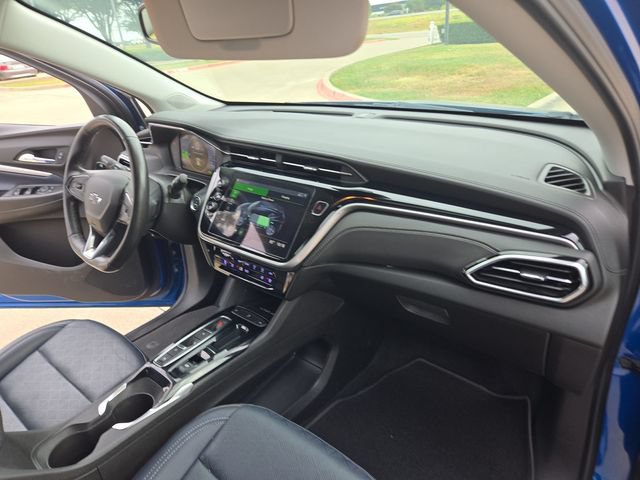 Used 2022 Chevrolet Bolt EUV LT w/ Convenience Package FWD image 26