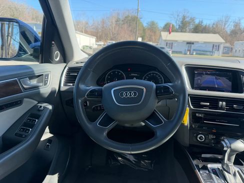 Used 2016 Audi Q5 2.0T Premium Plus w/ Technology Package image 35