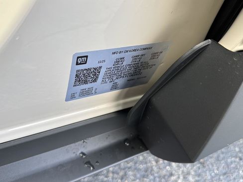 New 2026 Chevrolet Trax RS w/ Driver Confidence Package image 31