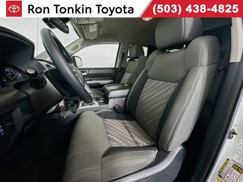 Certified 2018 Toyota Tundra SR5 w/ TRD Off Road Package image 19