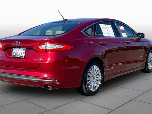 Used 2015 Ford Fusion SE w/ Equipment Group 502A FWD image 12