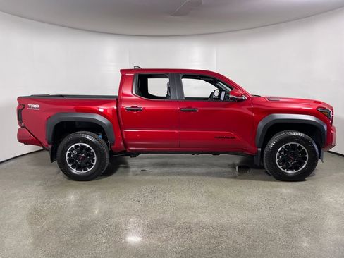 New 2026 Toyota Tacoma TRD Off-Road AWD/4WD image 2