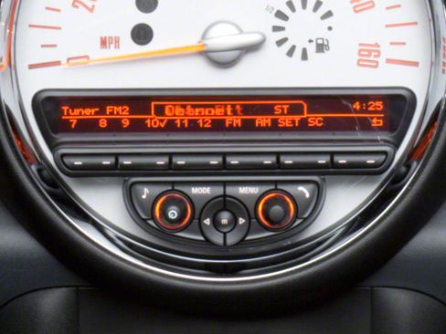 Used 2010 MINI Cooper Convertible FWD image 10