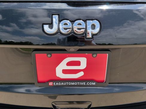 Used 2017 Jeep Grand Cherokee Limited AWD/4WD image 45