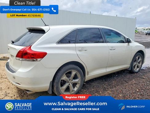 Used 2011 Toyota Venza FWD image 4