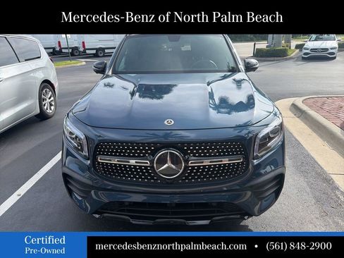 Used 2023 Mercedes-Benz GLB 250 image 2