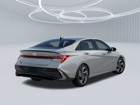 New 2026 Hyundai Elantra SEL Sport Premium FWD image 4