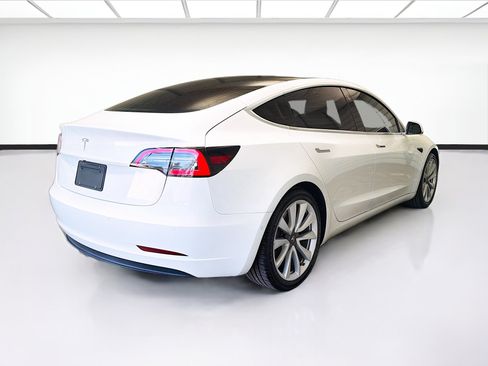 Used 2020 Tesla Model 3 RWD image 4