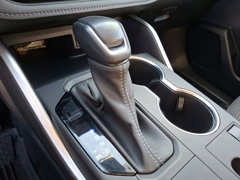 Certified 2023 Toyota Highlander LE image 15