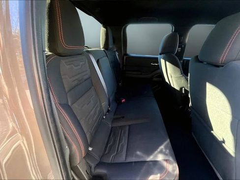 Used 2023 Nissan Frontier PRO-4X w/ Pro Convenience Package image 17