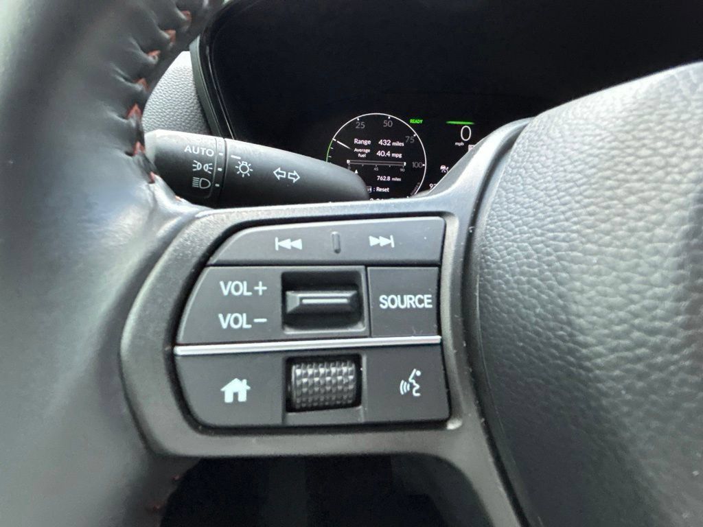 Used 2023 Honda CR-V Sport image 25