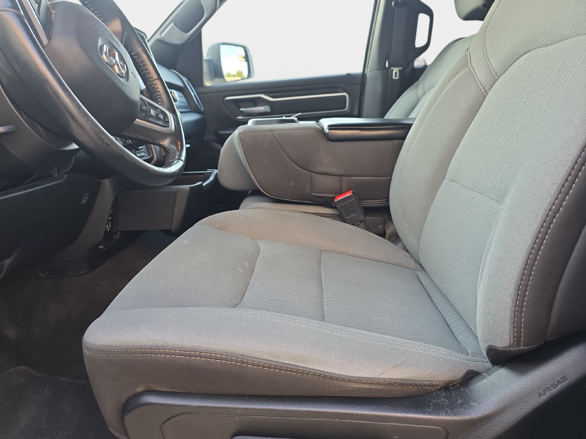 Used 2023 RAM 1500 Big Horn AWD/4WD image 27