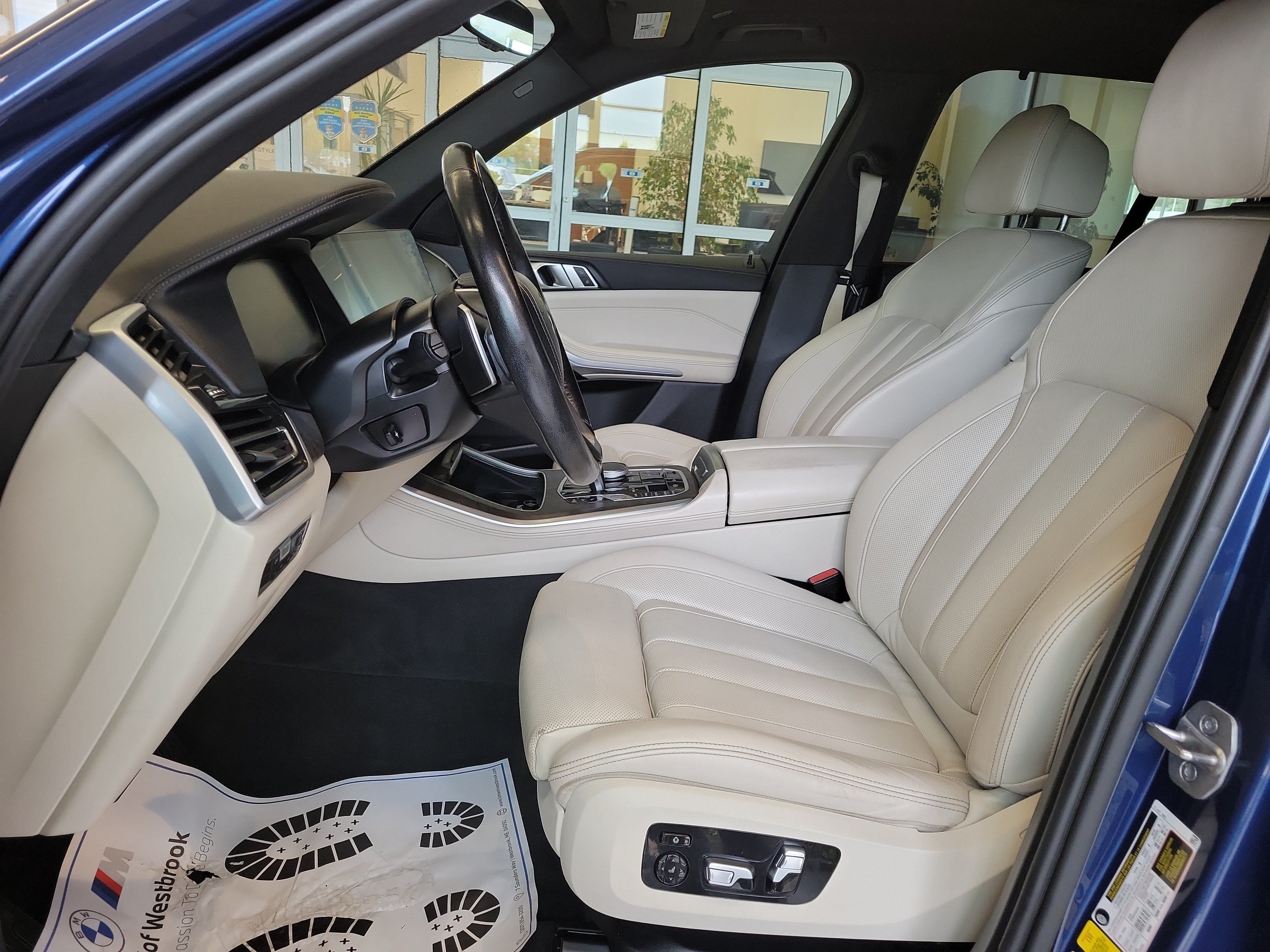 Used 2022 BMW X5 xDrive45e w/ Luxury Seating Package AWD/4WD image 14