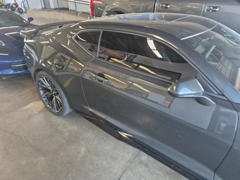 Used 2018 Chevrolet Camaro ZL1 RWD image 21