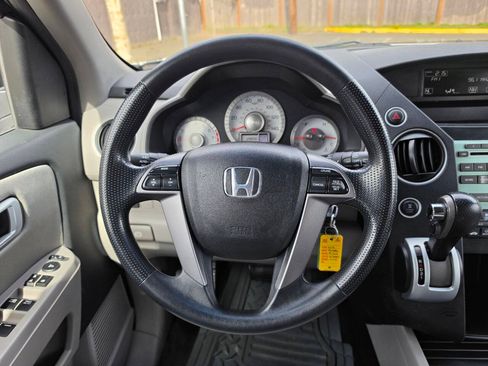 Used 2011 Honda Pilot EX image 31