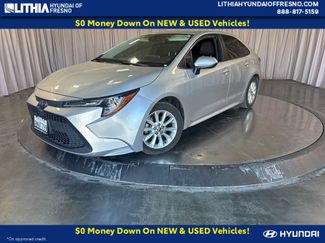 Used 2020 Toyota Corolla LE video 1