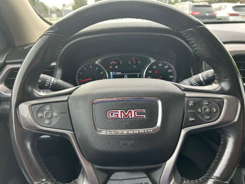 Used 2019 GMC Acadia SLT image 13
