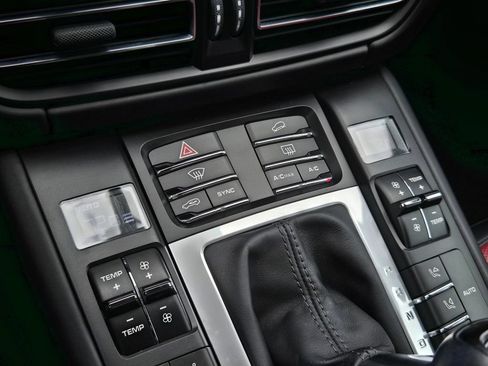 Used 2020 Porsche Macan GTS AWD/4WD image 33