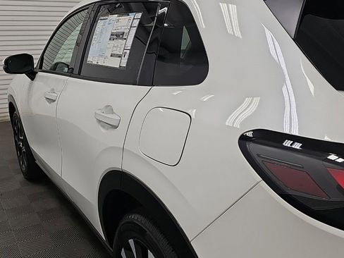 New 2027 Honda HR-V EX-L image 6