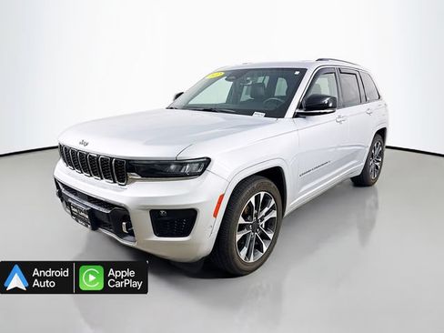 Used 2022 Jeep Grand Cherokee Overland AWD/4WD image 3