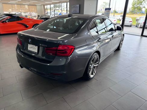 Used 2017 BMW 330i xDrive Sedan image 5